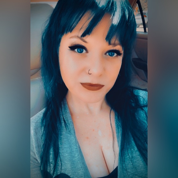 Meet your Posher, Jesslyn - Picture 1 of 1